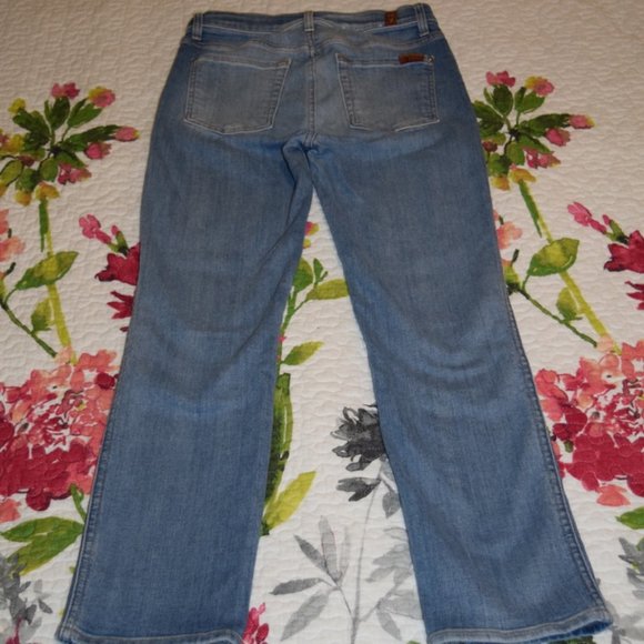 7 For All Mankind High Rise Straight Light Wash 27 - Picture 6 of 12
